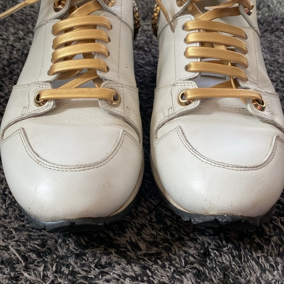 Attention grabbing, authentic Roberto Cavalli shoes EUC 🐍🐍🐍 - Picture 13 of 15